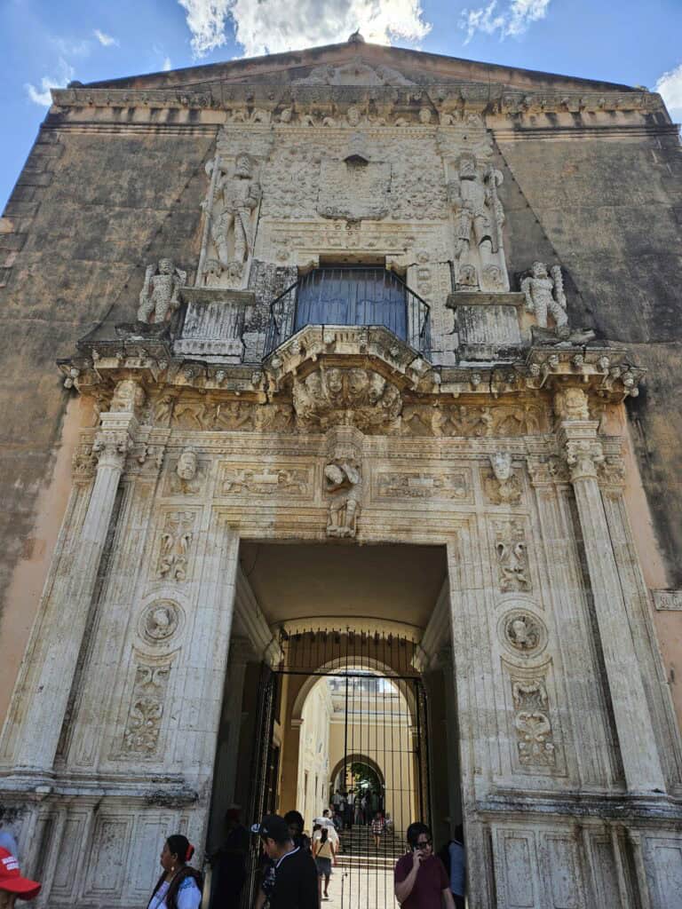 Facade of Museo Casa Montejo