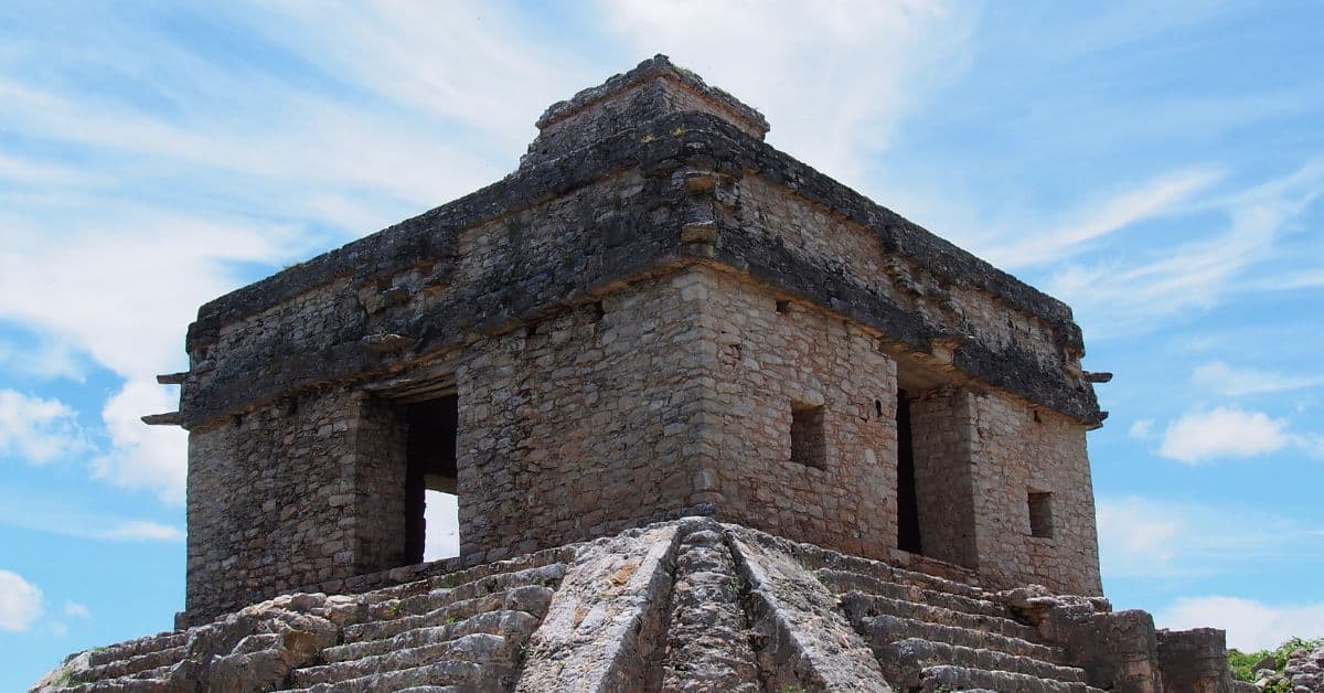 Mayan ruin at Dzibilchaltun