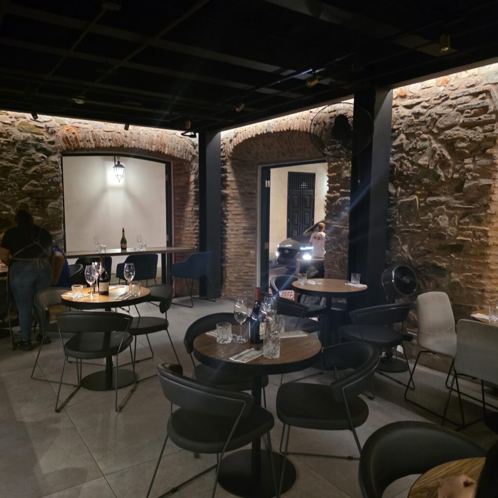 Diing area of Corcho Wine bar in Casco Viejo Panama